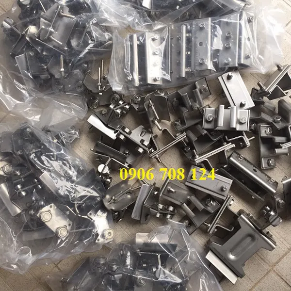 Máng C cầu trục Inox 304