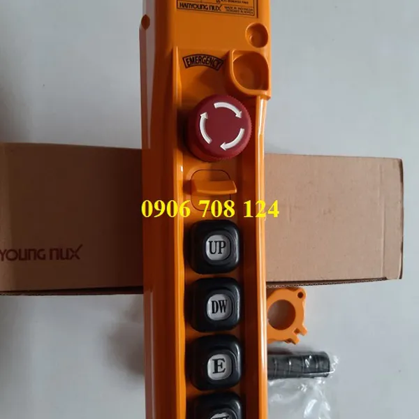 Tay bấm điều khiển có dây HY-1024 SBB