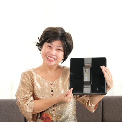 Diễn Viên Phi Phụng