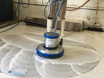 Những Sai lầm cần tránh khi chọn mua máy chà sàn công nghiệp