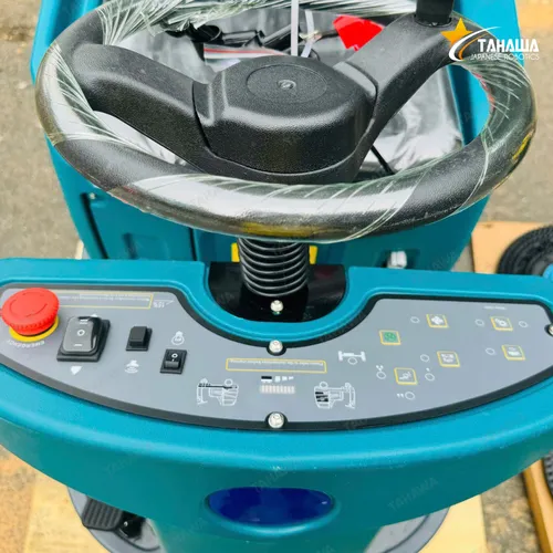 Máy chà sàn ngồi lái Tahawa KF150 dùng bình