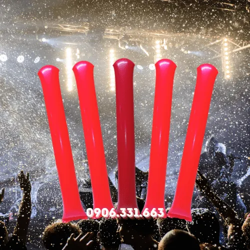 Bí Quyết Gây Ấn Tượng Tại Concert Với Bóng Đập Cổ Vũ Hỏa Tiễn Màu Đỏ
