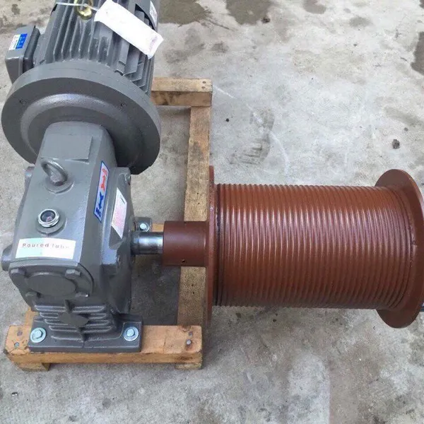 Động cơ 1500KG Mitsubishi, cũ
