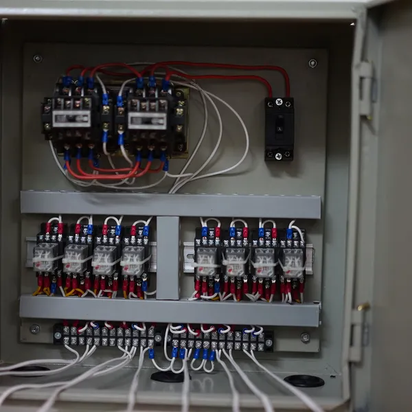 Tủ điện 3 tầng cơ không led