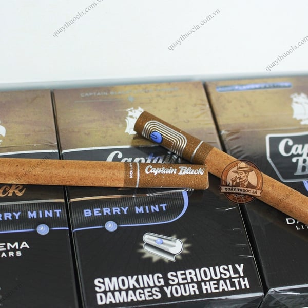 Captain Black Dark Crema Berry Mint (Điếu To)