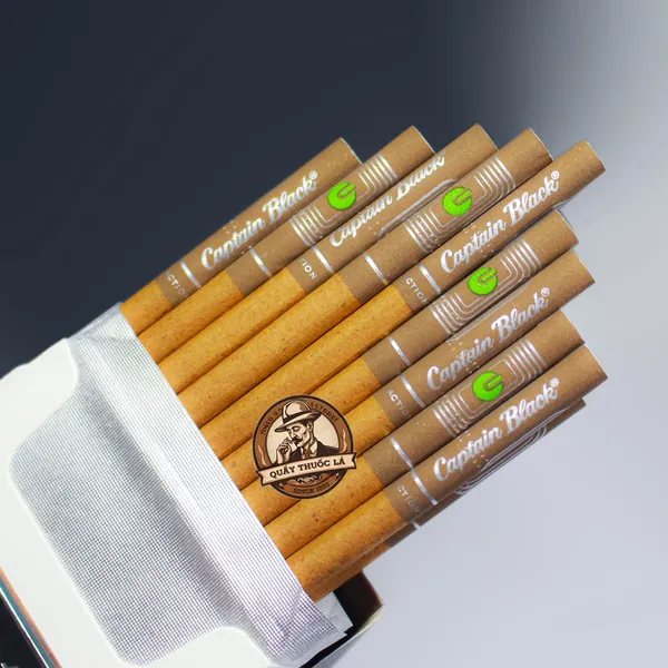 Captain Black Menthol Slims
