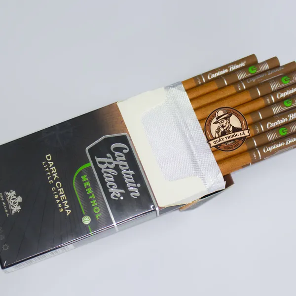 Captain Black Menthol Slims