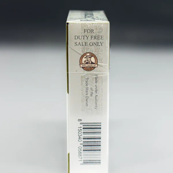 Thuốc Lá Raymond American Blend ( Vàng )