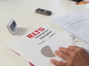 IELTS 7.0 có đi dạy được không? Cần thêm điều kiện gì?