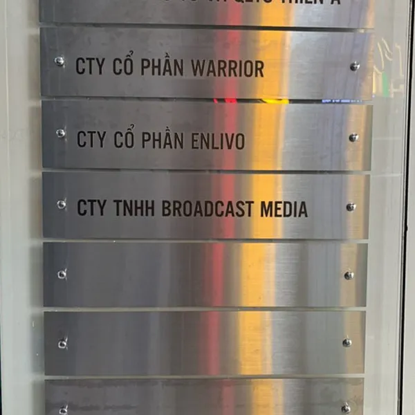 Biển Công Ty Alu Nhôm Xước tại Thái Bình – Sang Trọng, Bền Đẹp và Chuyên Nghiệp