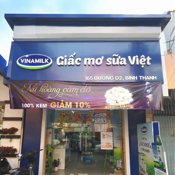 Mẫu bảng hiệu cửa hàng sữa