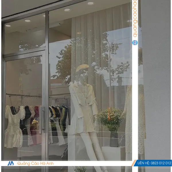 Thiết kế thi công Shop thời trang Trang Axit