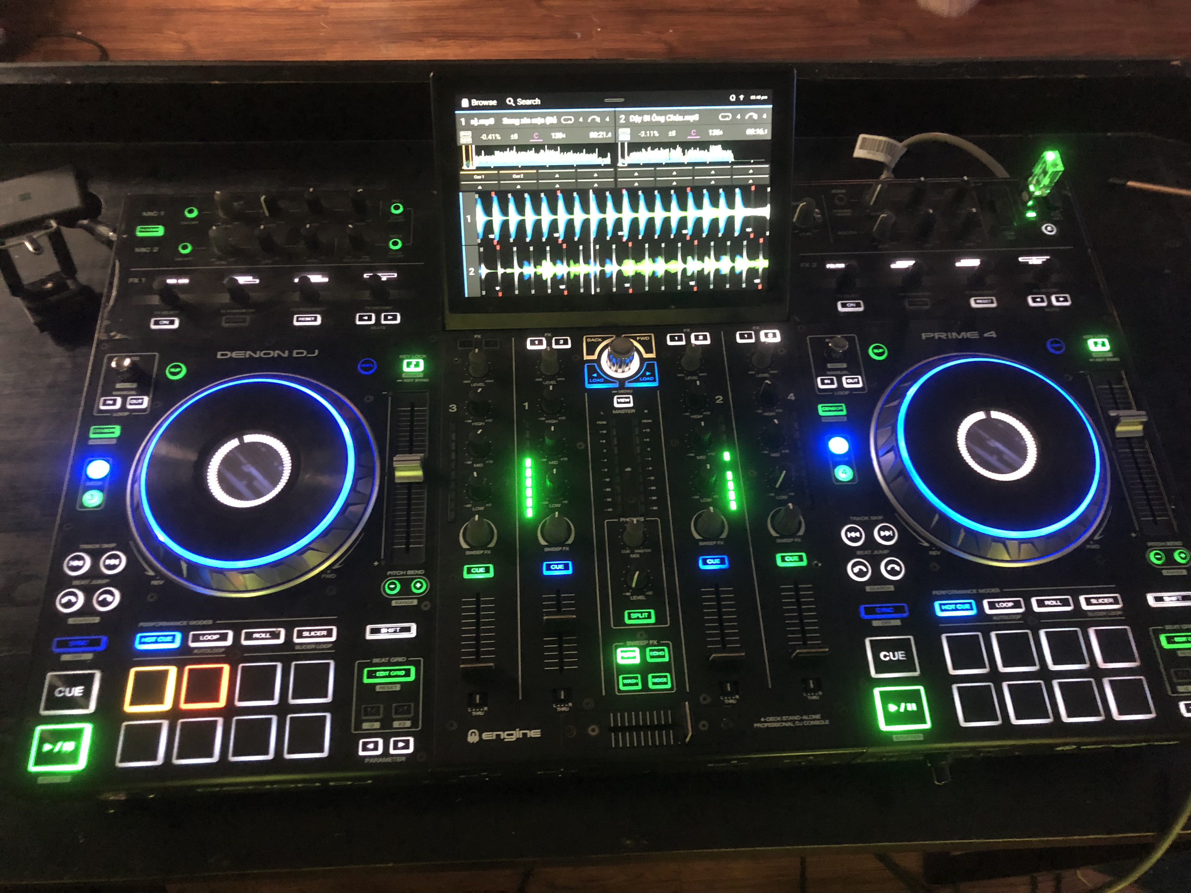 sửa bàn DJ Denon Prime 4