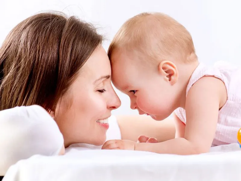 Cuộc thi ảnh Khoảnh khắc yêu thương của mẹ và bé