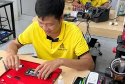 SOS! Vỡ Màn Hình? 3 Địa Chỉ Sửa Điện Thoại Vĩnh Long Uy Tín Dân Mạng Đánh Giá 5 Sao