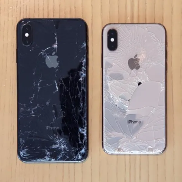 Thay mặt lưng iPhone 8 Plus bị nứt – Sửa nhanh, đẹp chuẩn zin