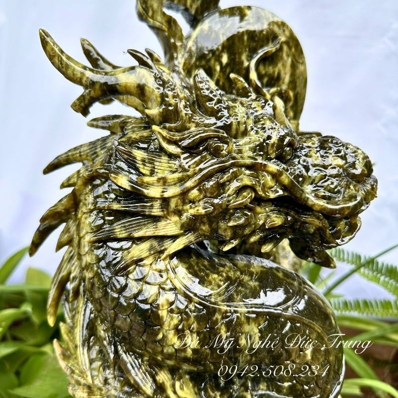Tượng Rồng Đá Ôm Ngọc Phong Thuỷ – Long Ngự Minh Nguyệt