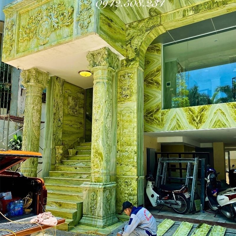 Nhà Ốp Mặt Tiền Đá Ngọc Serpentine Xanh Nguyên Khối Cao Cấp