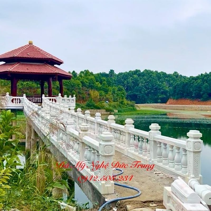 Lan Can Đá Trắng Sứ Lầu Trà Hiện Đại – Tinh Hoa Không Gian Tĩnh Tại