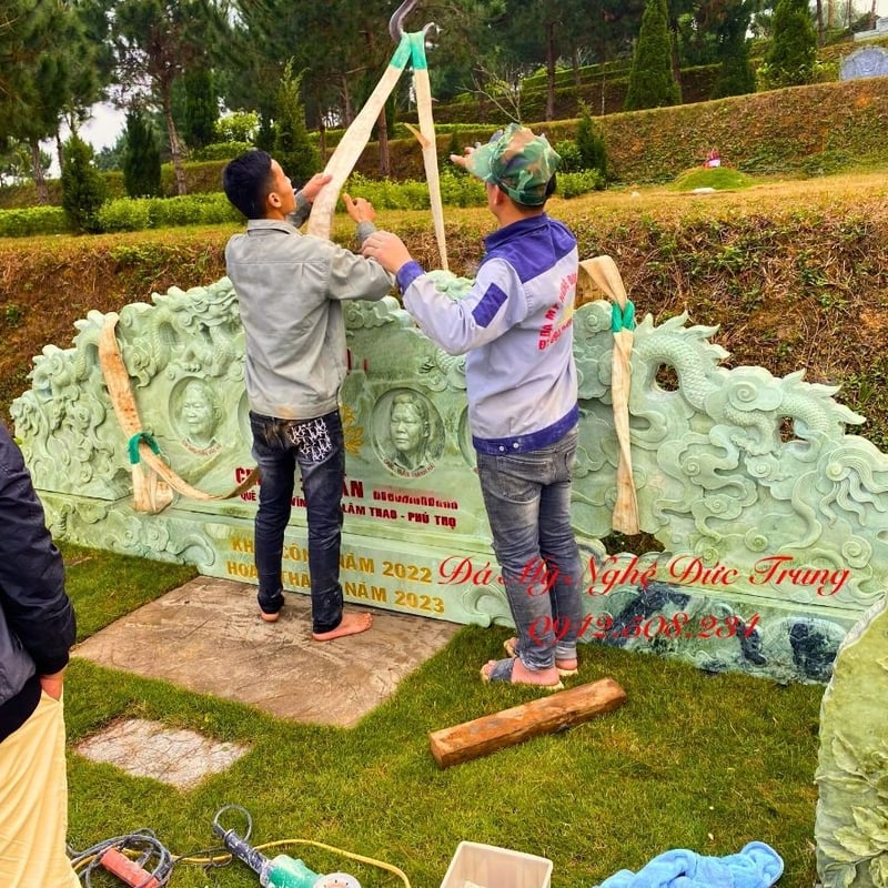 Khu Thờ Tự Lăng Mộ Đá Ngọc Serpentine Cao Cấp – Bộ Bàn Lễ, Bình Phong & Hạc Đá Phong Thuỷ