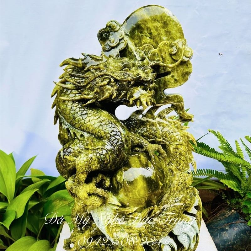 Tượng Rồng Đá Chiêu Tài Cao Cấp – Long Thủ Bảo Ngọc