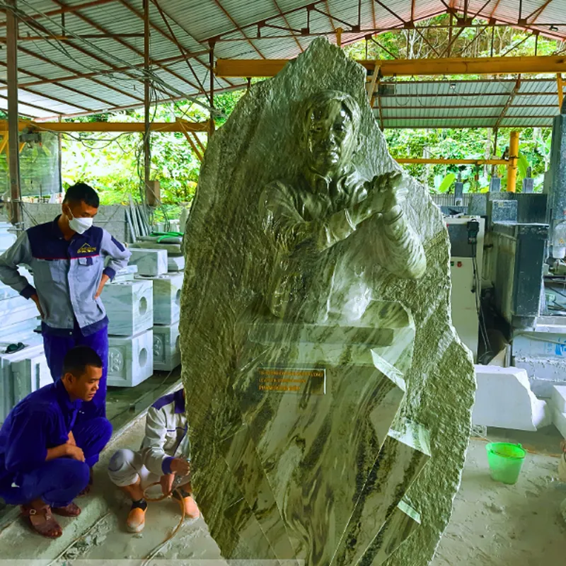 Tượng truyền thần phù điêu trên đá ngọc Serpentin