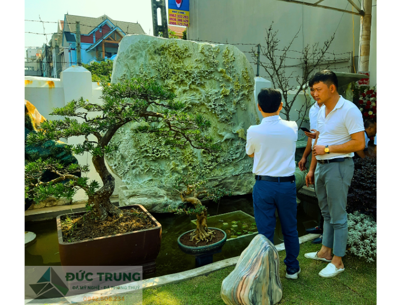 Bức tranh đá ngọc serpentine Tùng Hạc diên niên trạm khắc tinh xảo trên khối đá tự nhiên Bức tranh đá ngọc serpentine Tùng Hạc diên niên trạm khắc tinh xảo