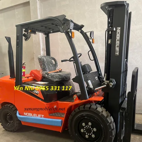 Xe nâng dầu 3 tấn