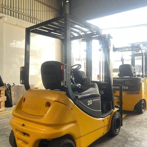 Xe nâng điện cũ 2 tấn Komatsu