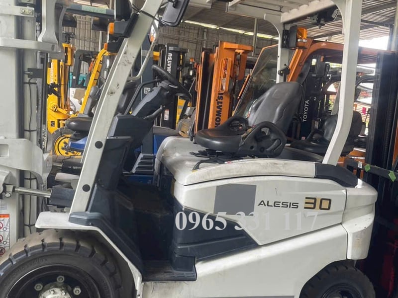 Mua xe nâng Nhật nội địa