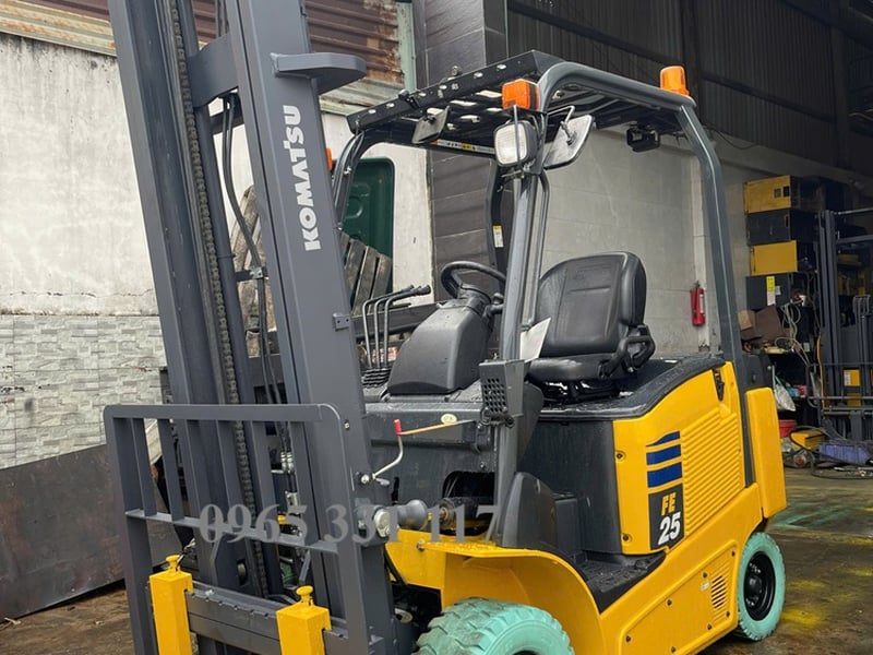 Xe nâng điện Nhật Bản nhập khẩu bãi zin giá rẻ 