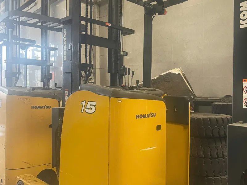 Xe nâng điện Nhật Bản cũ nhập khẩu