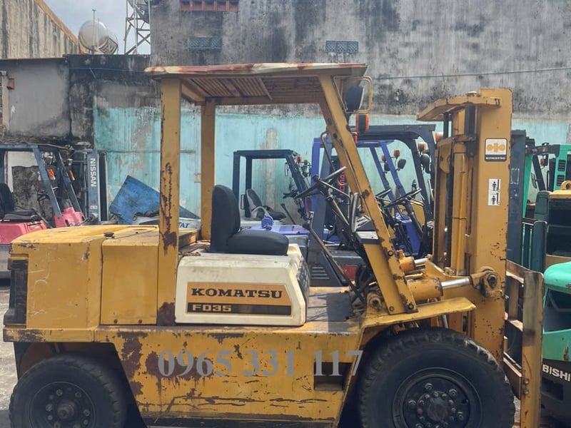 Mua xe nâng Nhật giá rẻ tại HCM 