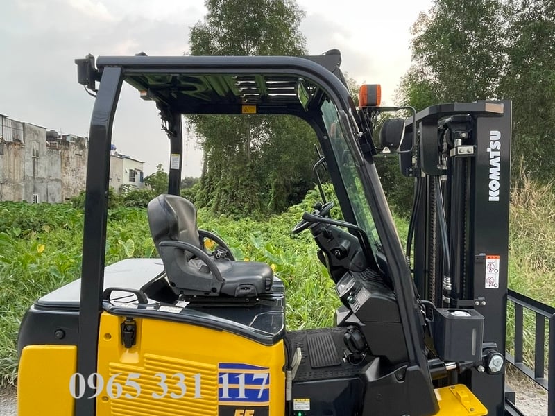 Mua xe nâng nội địa chính hãng