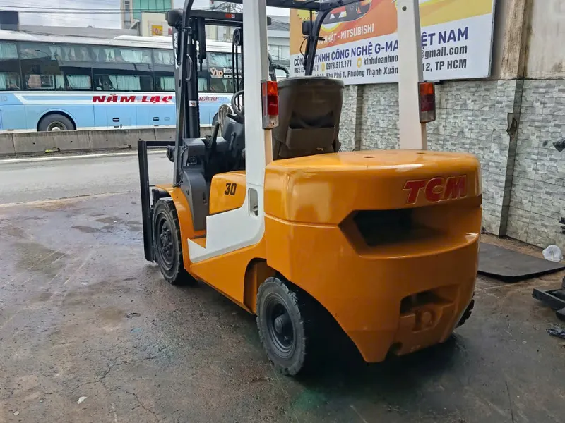 Địa chỉ mua xe nâng dầu Nhật cũ tại TP.HCM