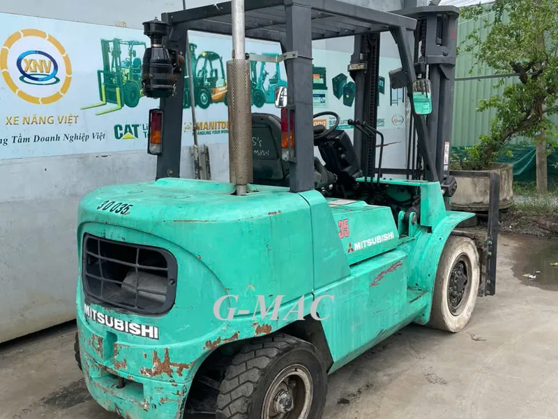 Xe nâng Nhật dầu cũ