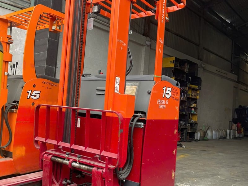 Xe nâng điện Nhật bãi HCM