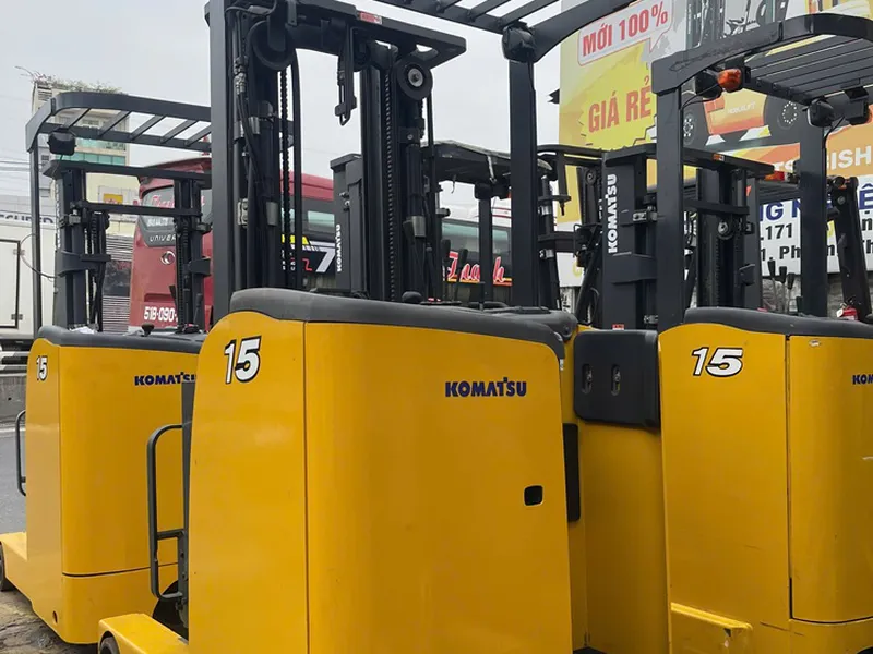 Mua xe nâng điện Komatsu Nhật cũ tại Bình Định 