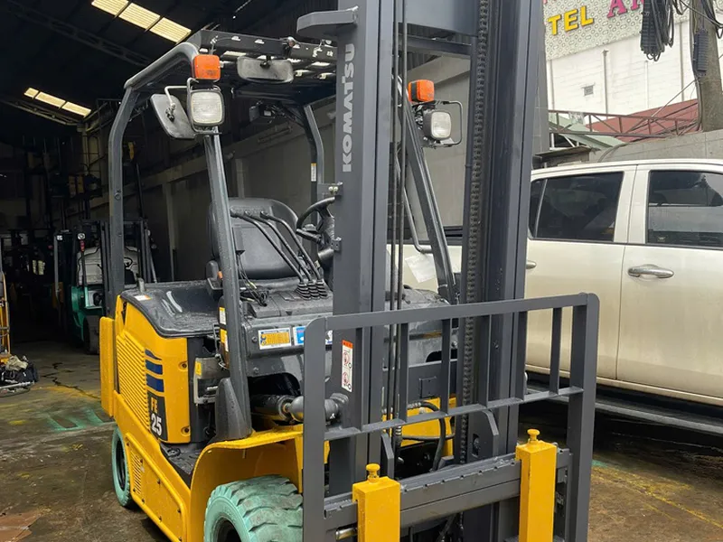 Xe nâng điện qua sử dụng Komatsu