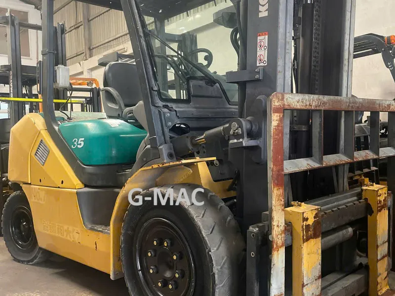 Xe nâng hàng Nhật Bản