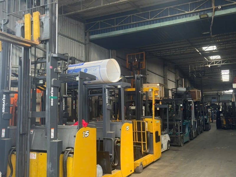 Xe nâng Nhật nhập khẩu giá rẻ
