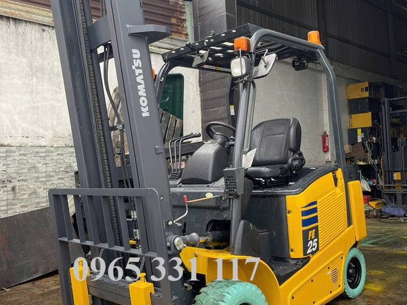 Công ty bán xe nâng điện Nhật 2.5 tấn