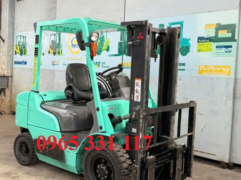 Xe nâng Nhật Bản nhập khẩu sẵn kho giá rẻ 