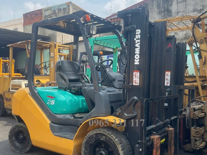 Xe nâng nhật nhập khẩu nguyên chiếc giá rẻ