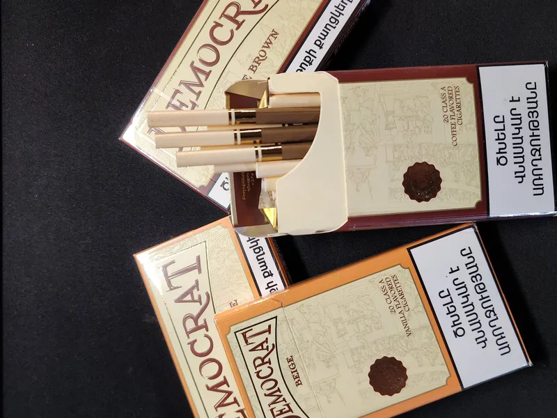 Thuốc Lá Nhập Khẩu Là Gì? Lý Do Khiến Giới Sành Hút Không Thể Bỏ Qua