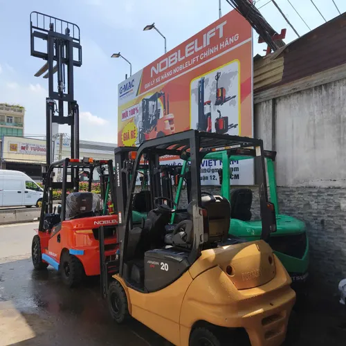 Xe nâng Có tại Kho G-MAC