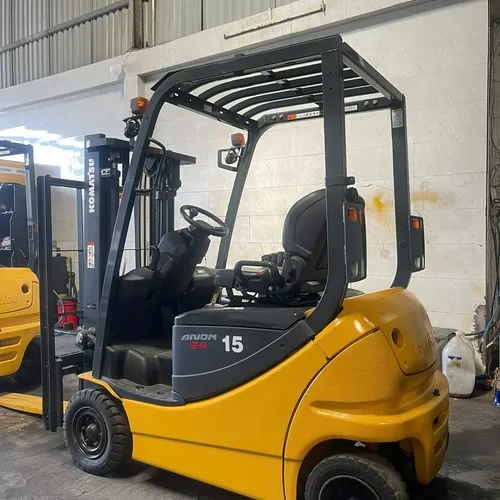 Xe nâng điện Komatsu 1,5 tấn 2016 Cao 2,7 mét