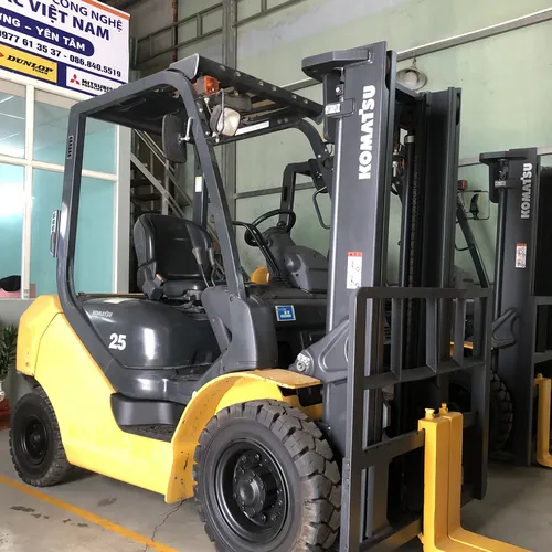 Xe nâng FD25C-17 Sx 2015