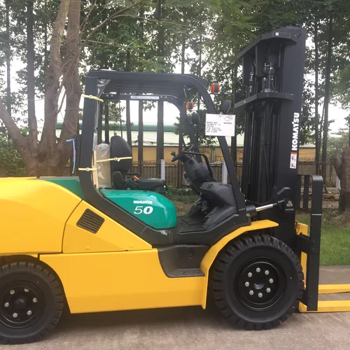 xe nâng komatsu 5 tấn