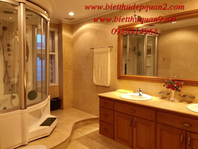 Phòng tắm master